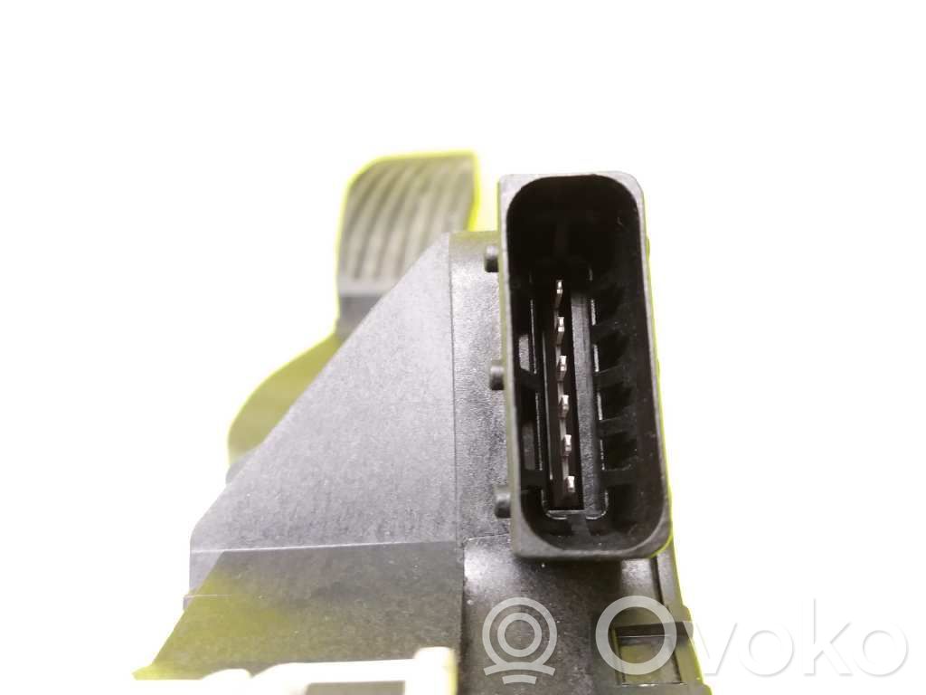 Opel Corsa E Gaspedal