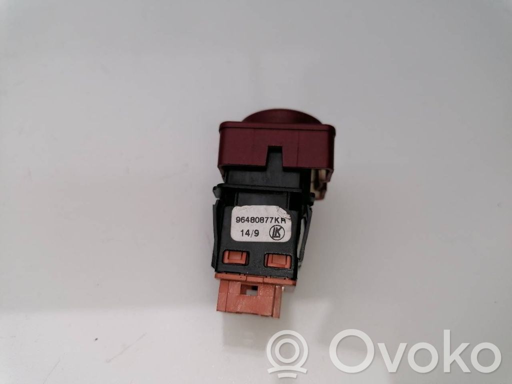 Schalter Warnblinkanlage   6554GT,96480877KR