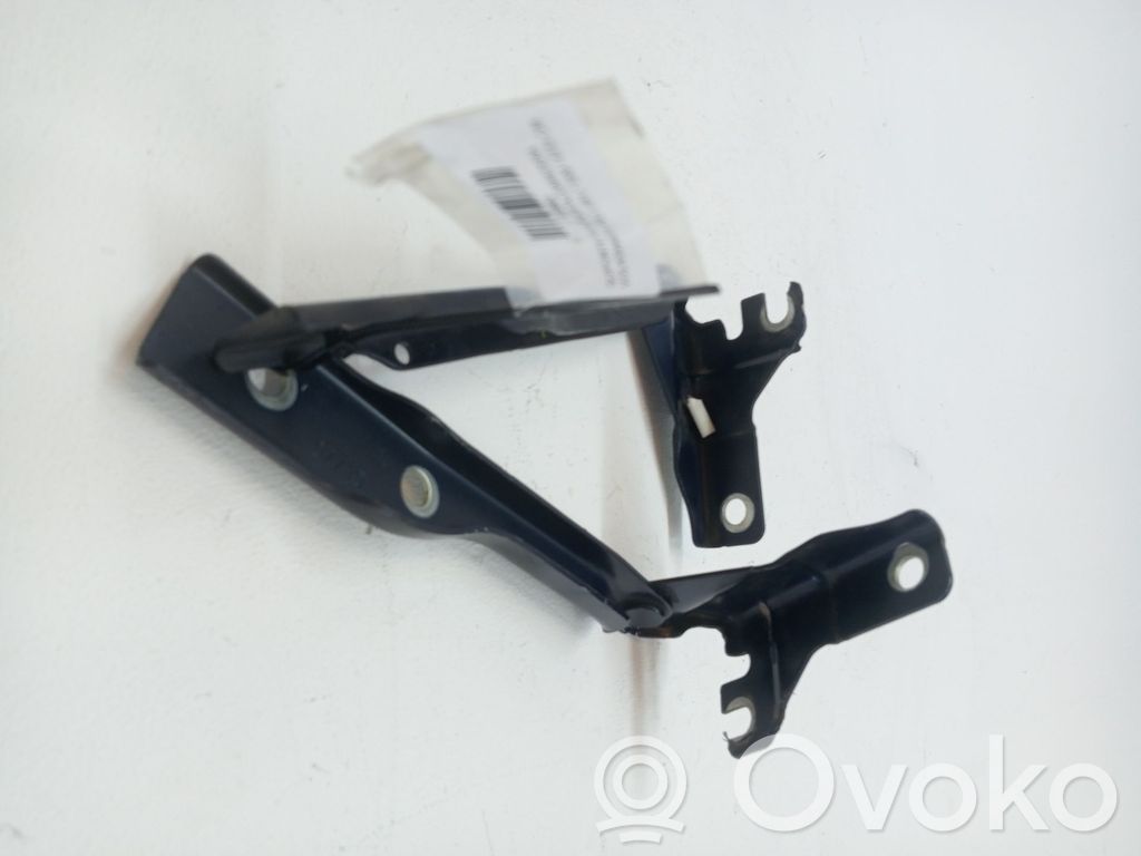 Volkswagen Polo V 6R Guida/cerniera inferiore del rullo del portellone scorrevole