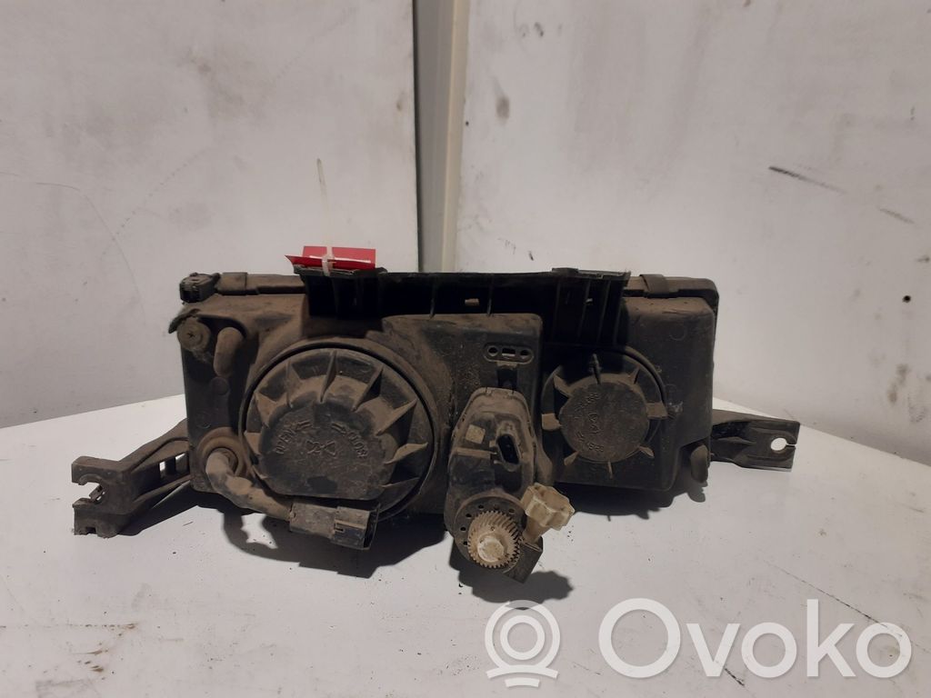 Scheinwerfer   8310105100X