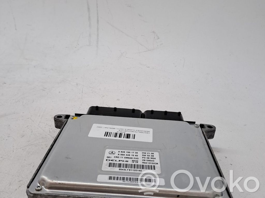 Mercedes-Benz E W211 Unidad de control/módulo ECU del motor 