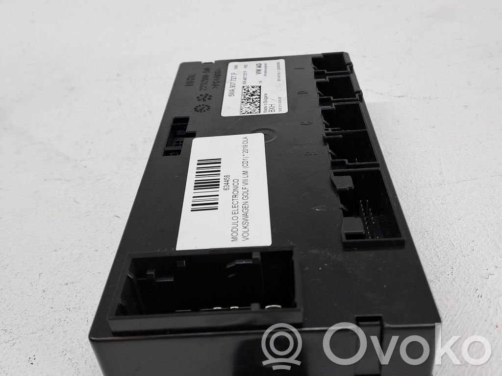 Volkswagen Golf VIII Central body control module 