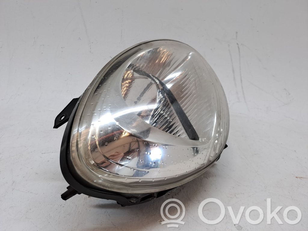 Phare frontale   8200236591