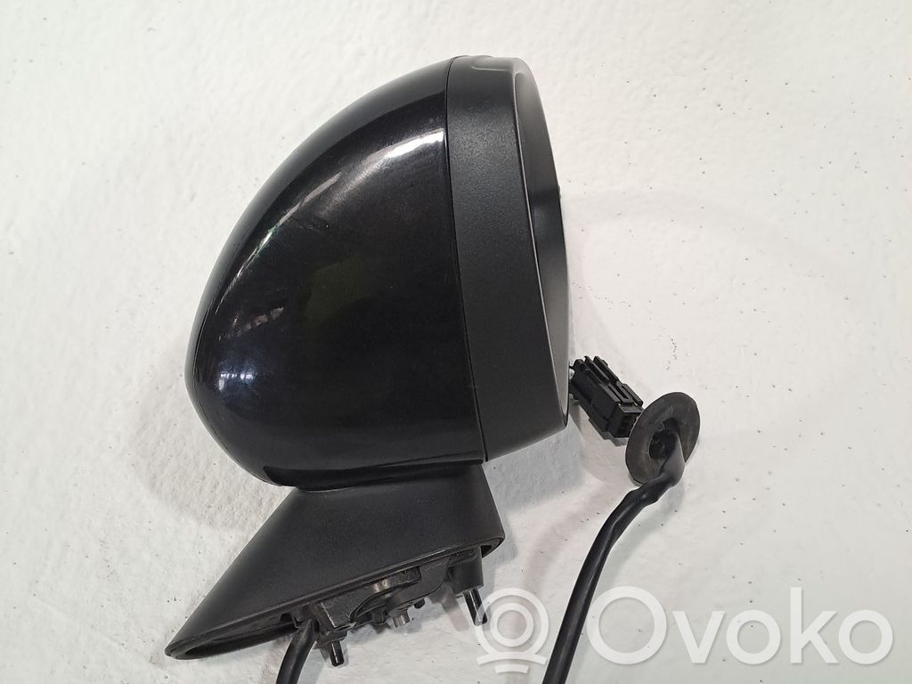 Opel Corsa D Oglindă electrică ușă față 