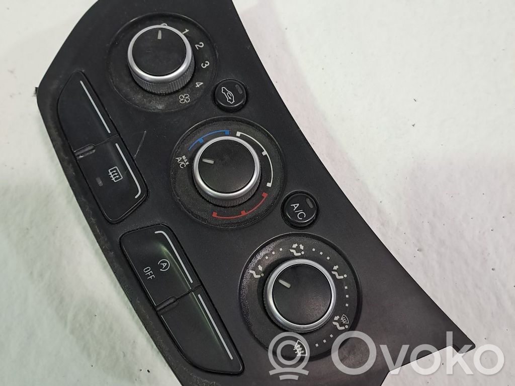 Ford Kuga II Climate control unit 
