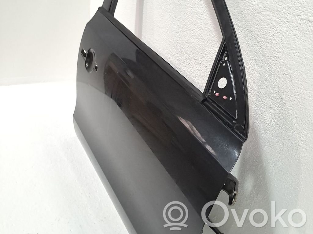 Puerta delantera   760042L010