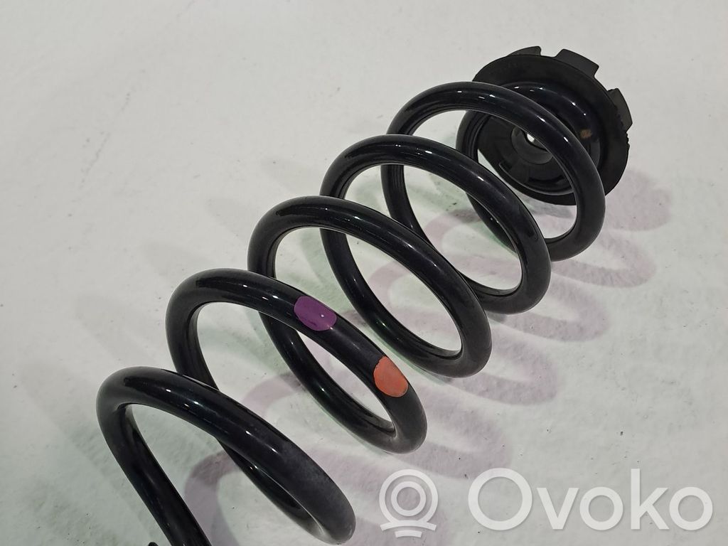 Renault Captur II Rear coil spring 