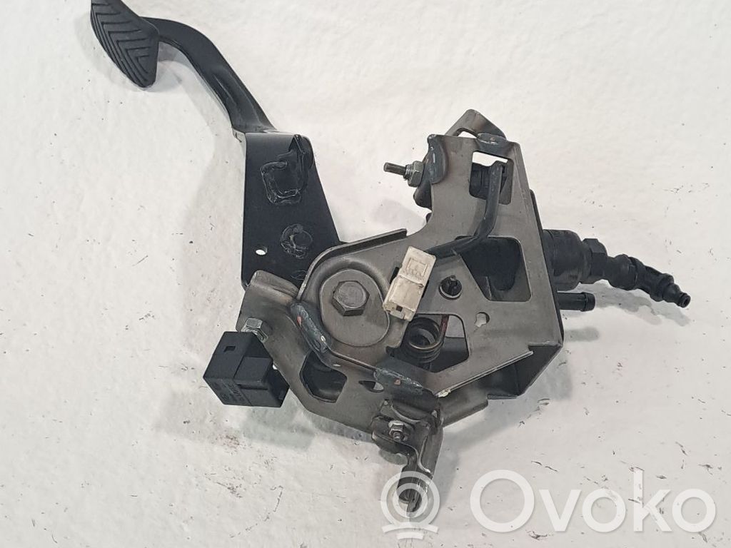 Pedał sprzęgła   32802A6400