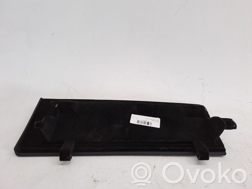 Glove box   100332701P