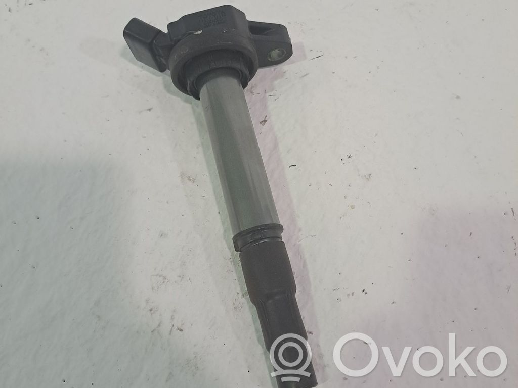 Toyota Auris 150 Cewka zapłonowa wysokiego napięcia 
