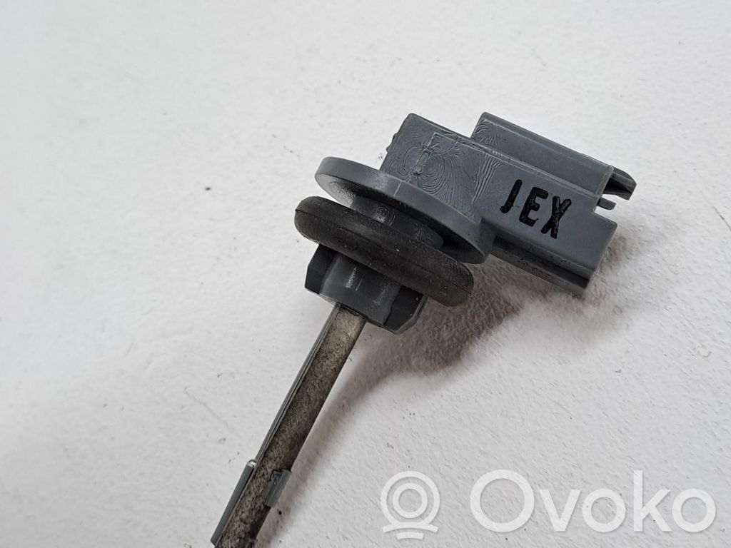 Tesla Model S Sensor / Fühler / Geber 