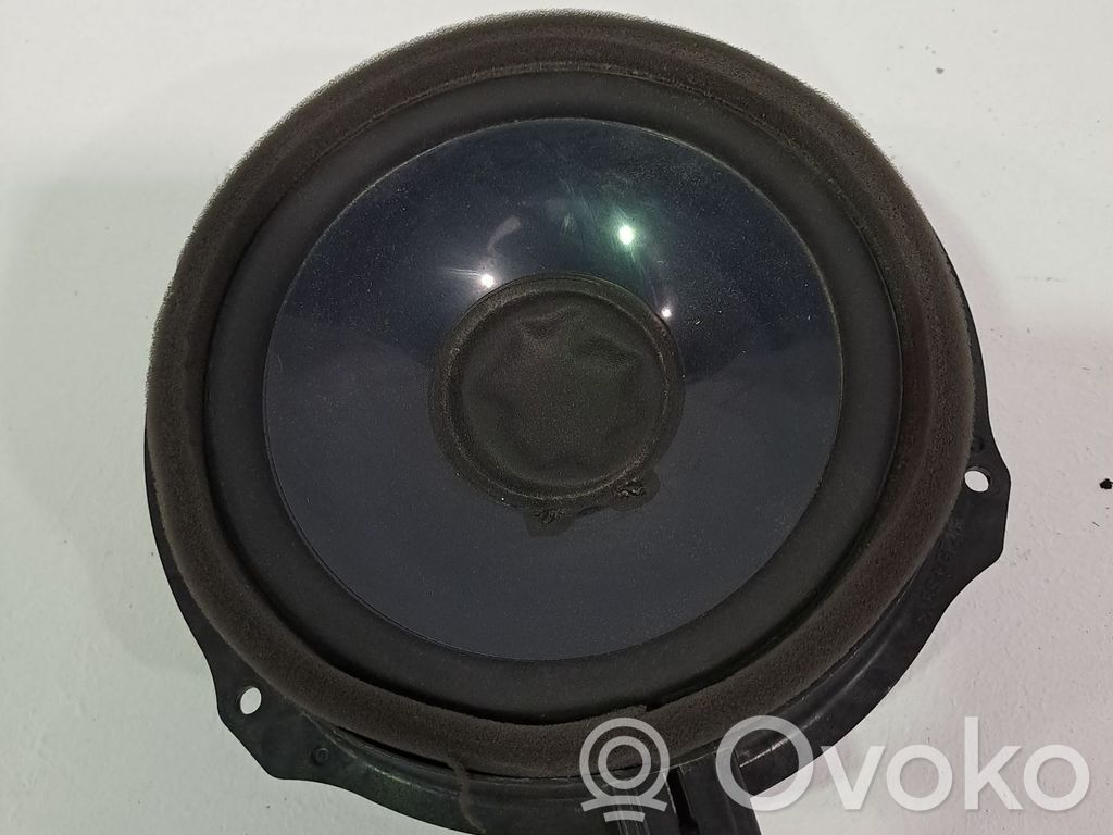 Altavoz de la puerta delantera   6M2T18808FB