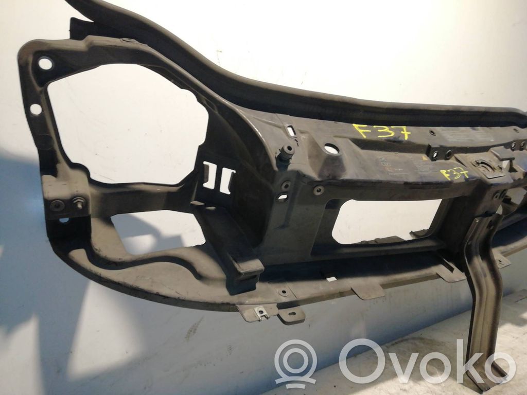 Renault Trafic I Radiatoru panelis 