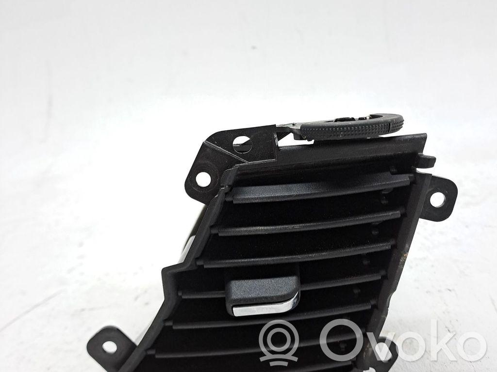 Iveco Daily 6th gen Grille d'aération centrale