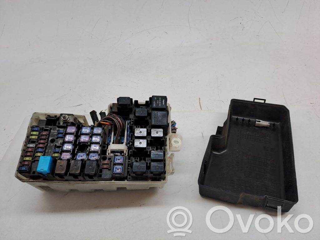 Módulo de fusible   C27066760