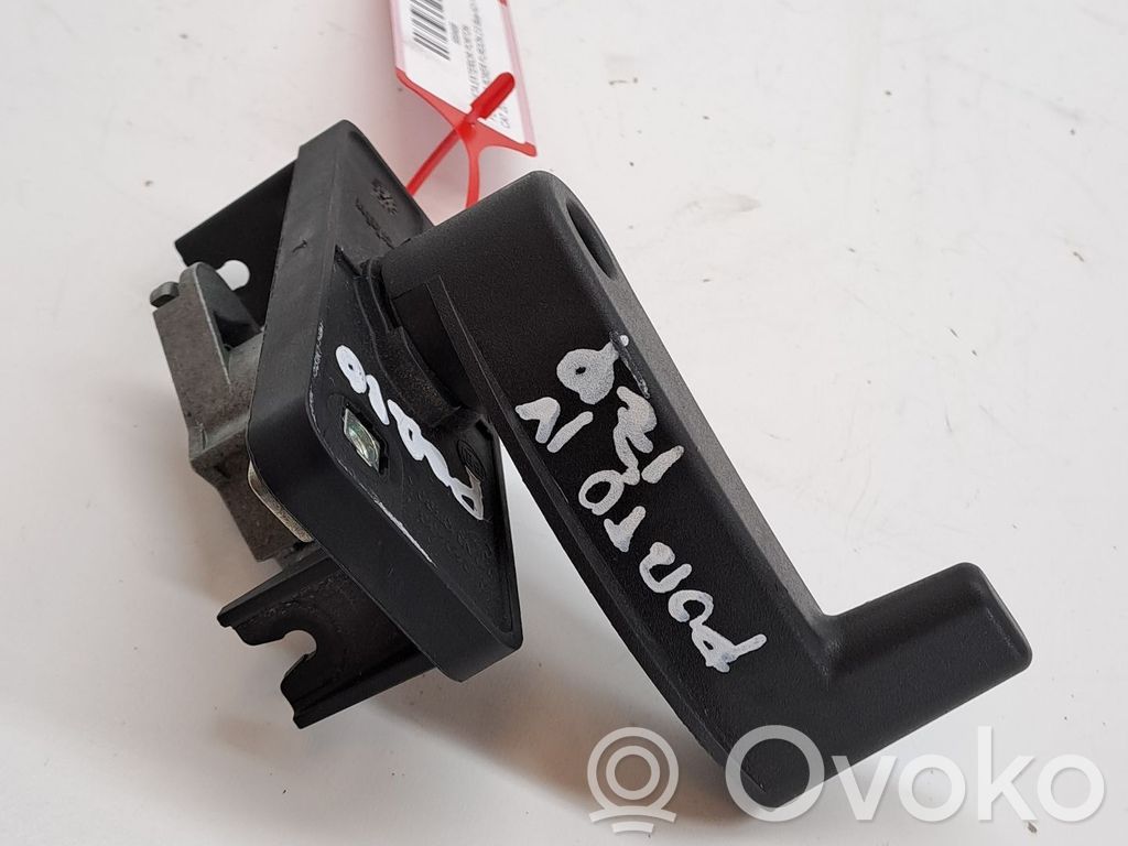 Peugeot Boxer Tailgate trunk handle 