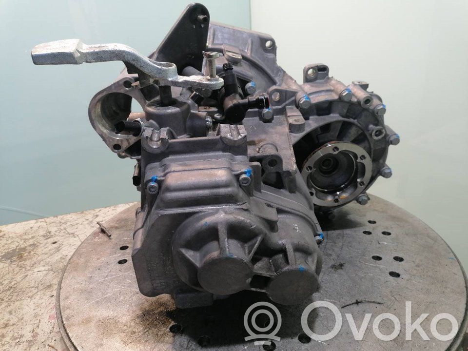 Audi Q2 - Cutie viteze manuală cu 5 trepte 