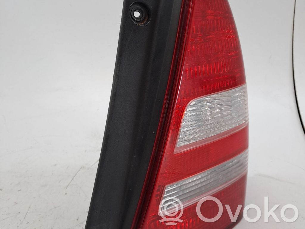 Subaru Forester SF Lampada fanale posteriore 