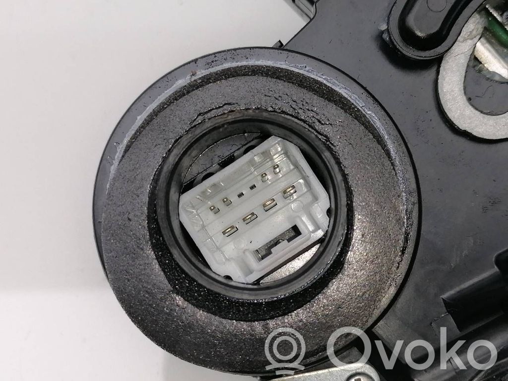 Cerradura de puerta trasera   6906053040