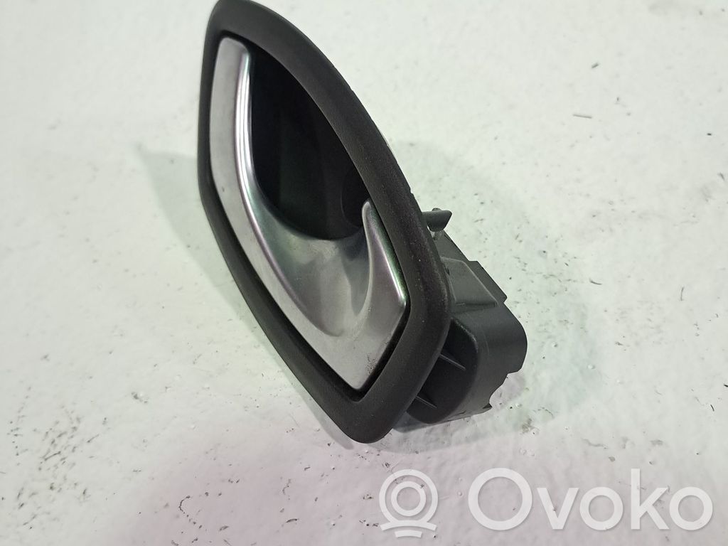 Manecilla interna puerta trasera   826720001R