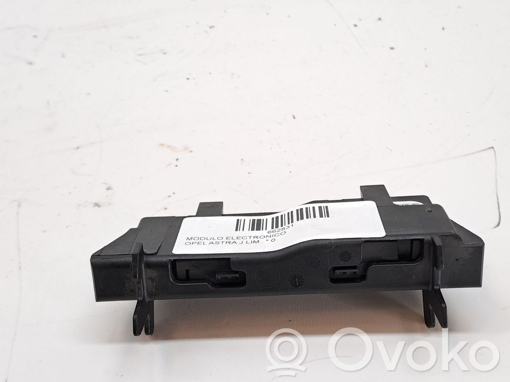 Opel Astra J Modul de control caroserie central 