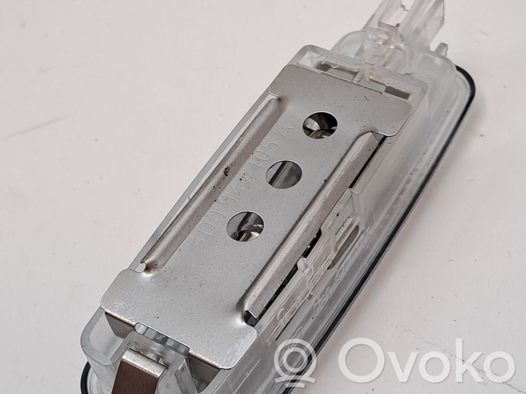 Seat Exeo (3R) Garniture de console d'éclairage de ciel de toit
