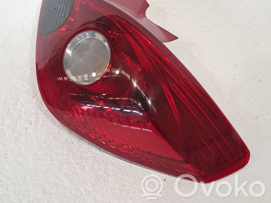 Opel Corsa D Takavalon polttimo 