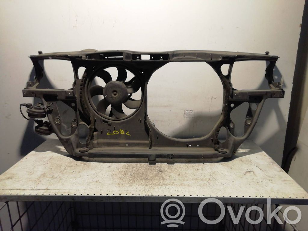 Volkswagen PASSAT B3 Panou suport radiator 