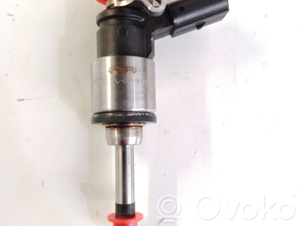 Inyector de combustible   3531007100