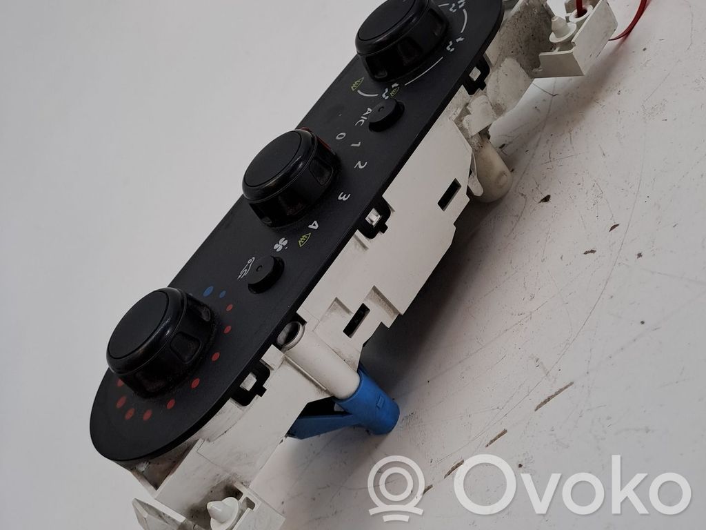 Unidad de control climatización   275102706R