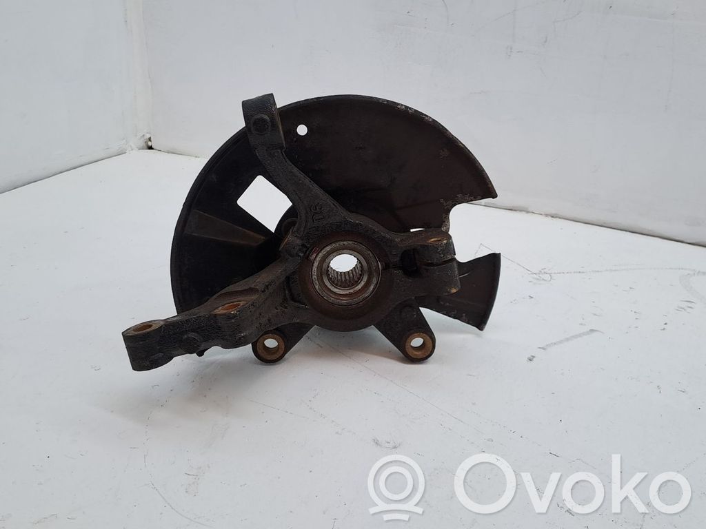 Mangueta de dirección de rueda delantera   D65133021A