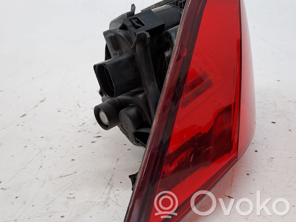 Takavalon polttimo   5F9945096