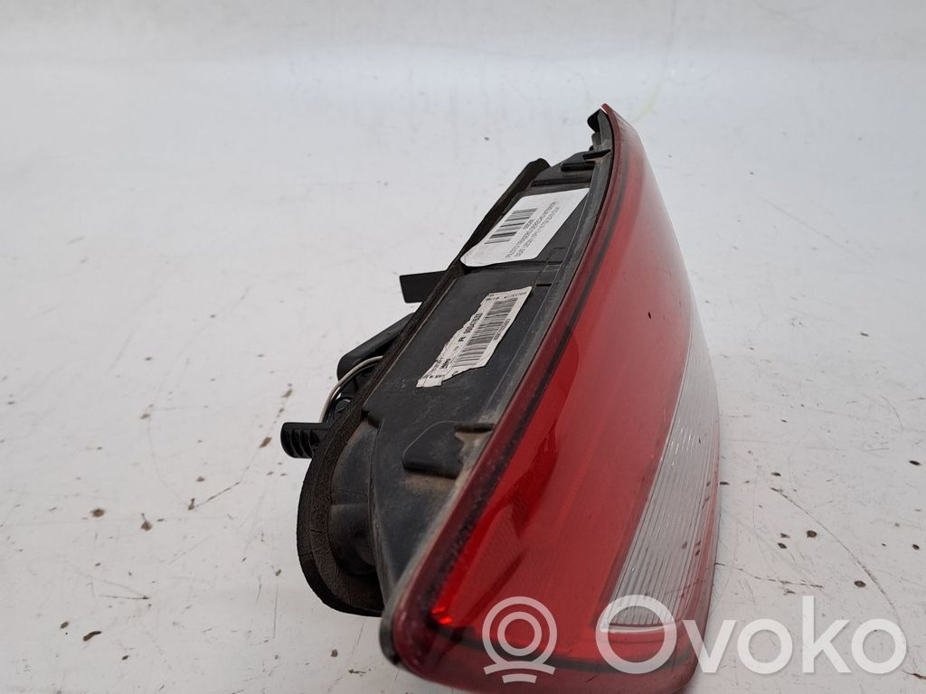 Takavalon polttimo   5F9945094
