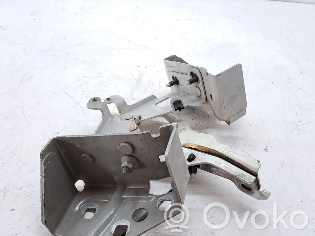 Renault Trafic II (X83) Guida/cerniera inferiore del rullo del portellone scorrevole 