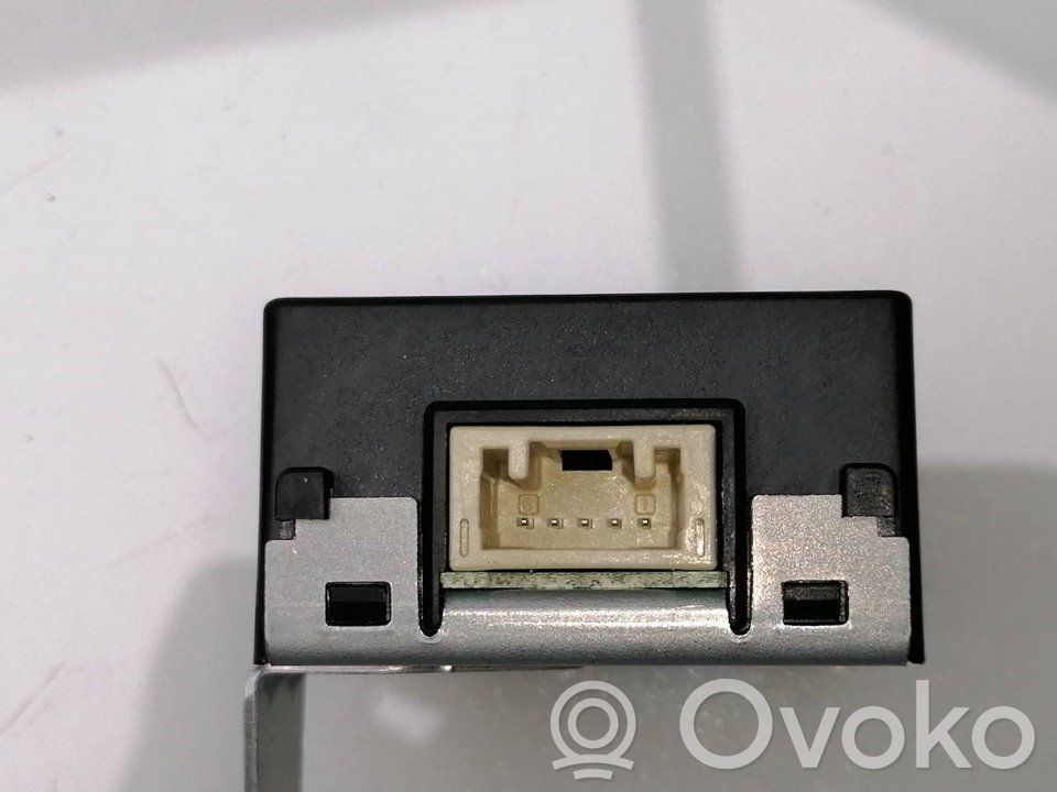 Toyota Hilux (AN120, AN130) Modul de control caroserie central 