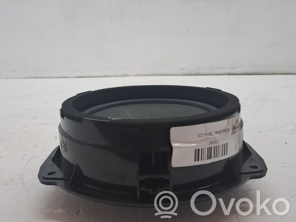 Altavoz de la puerta delantera   8V4035411B