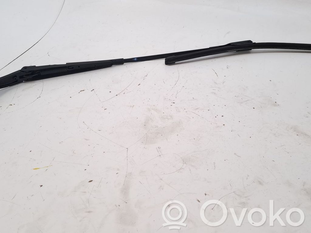 Wischerarm vorne   8V1955407C1P9