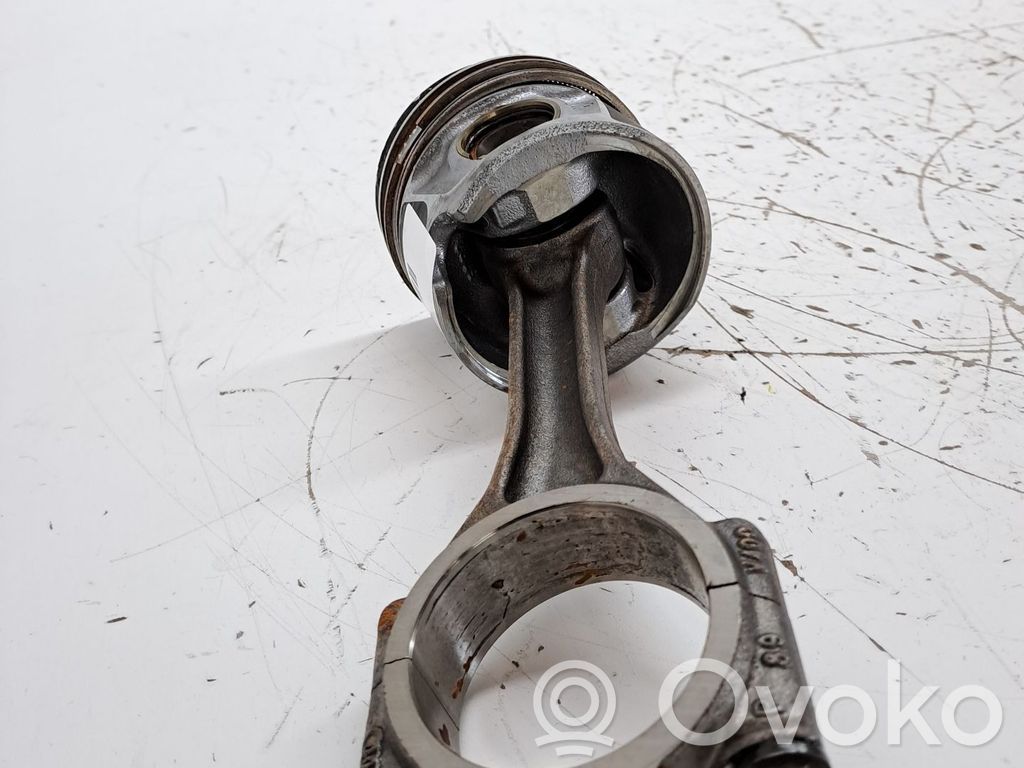 Piston   038198401F,03L107065G