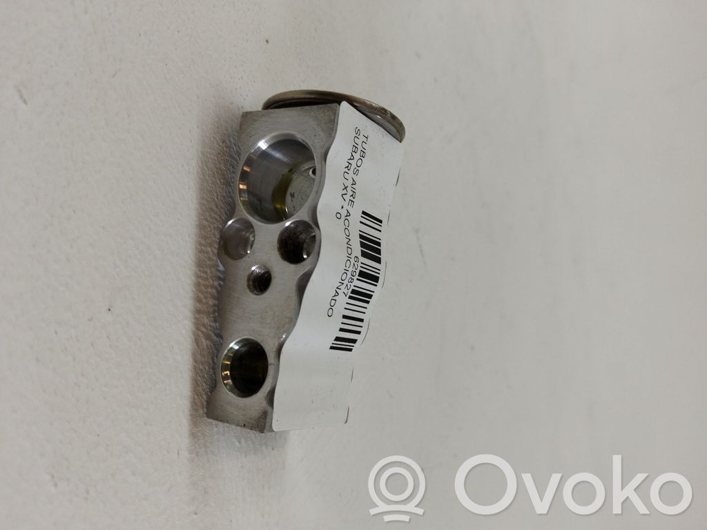 Manguito/racor flexible para A/C   73531FE000