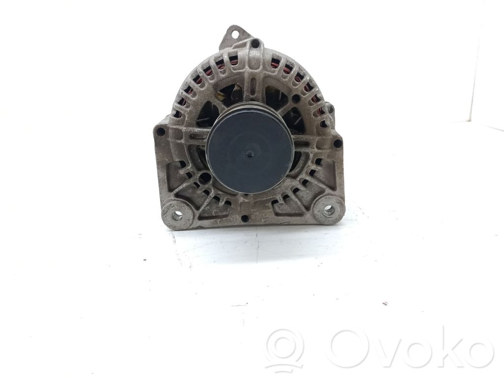 Renault Clio III Lichtmaschine