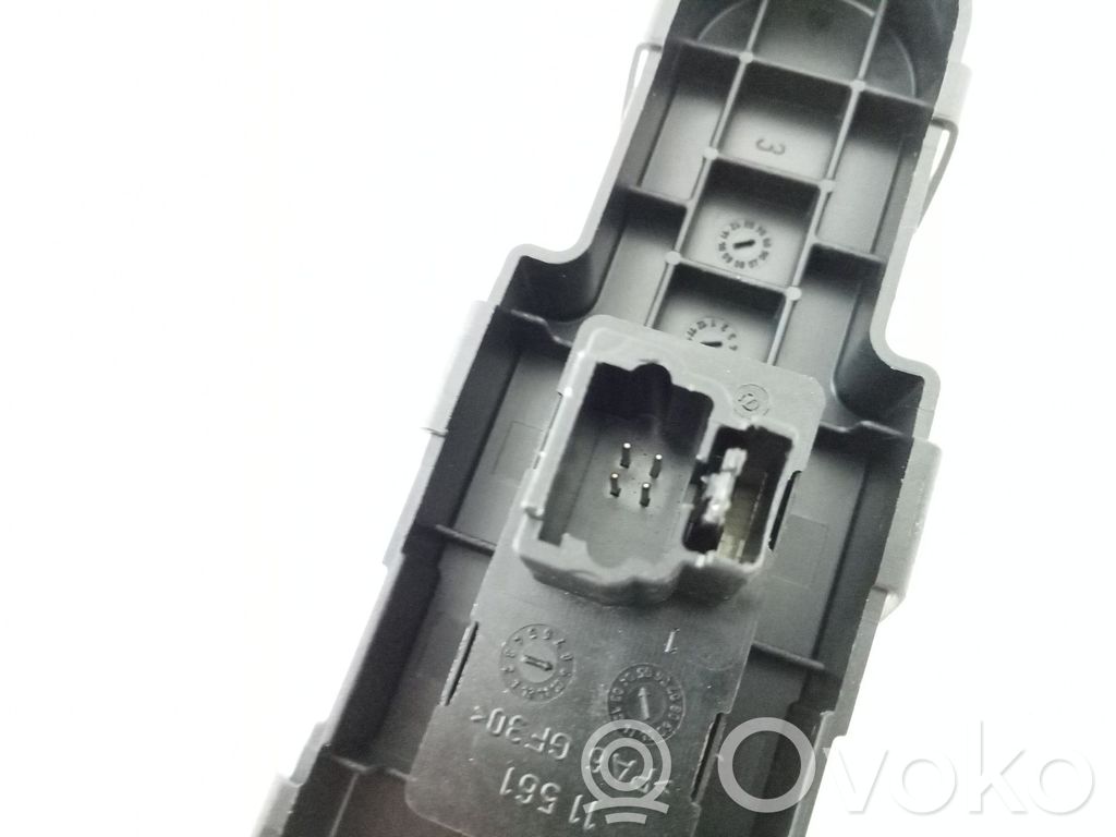 Interruptor del elevalunas eléctrico   6554E7