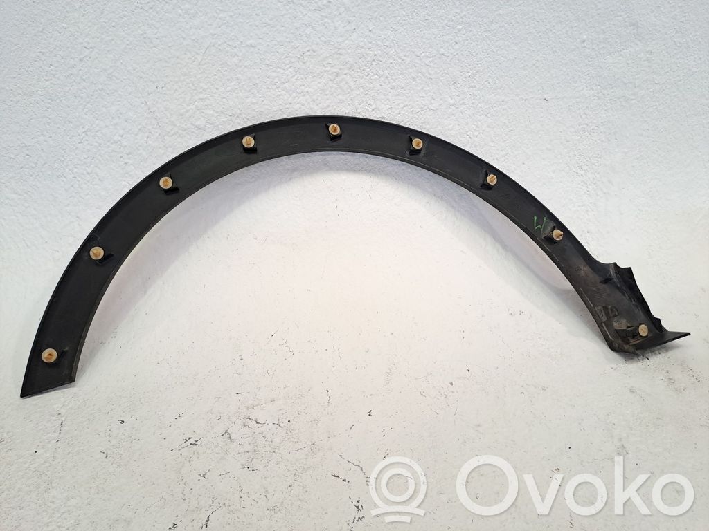 Moldura de la aleta trasera   788A20643R