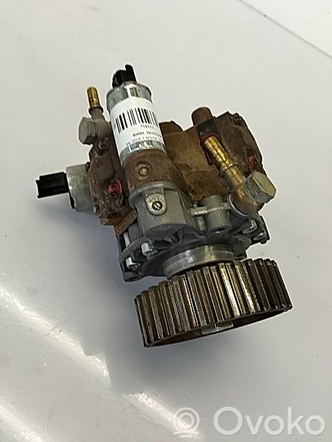 BMW 3 E90 E91 Polttoaineen ruiskutuksen suurpainepumppu 