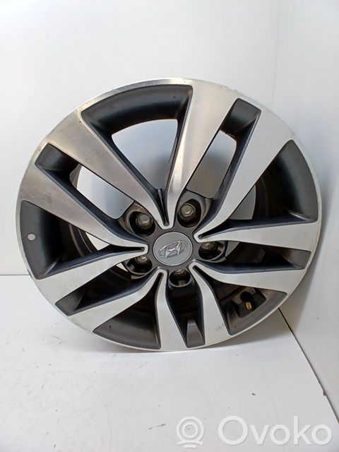 Hyundai i30 R24-kevytmetallivanne 