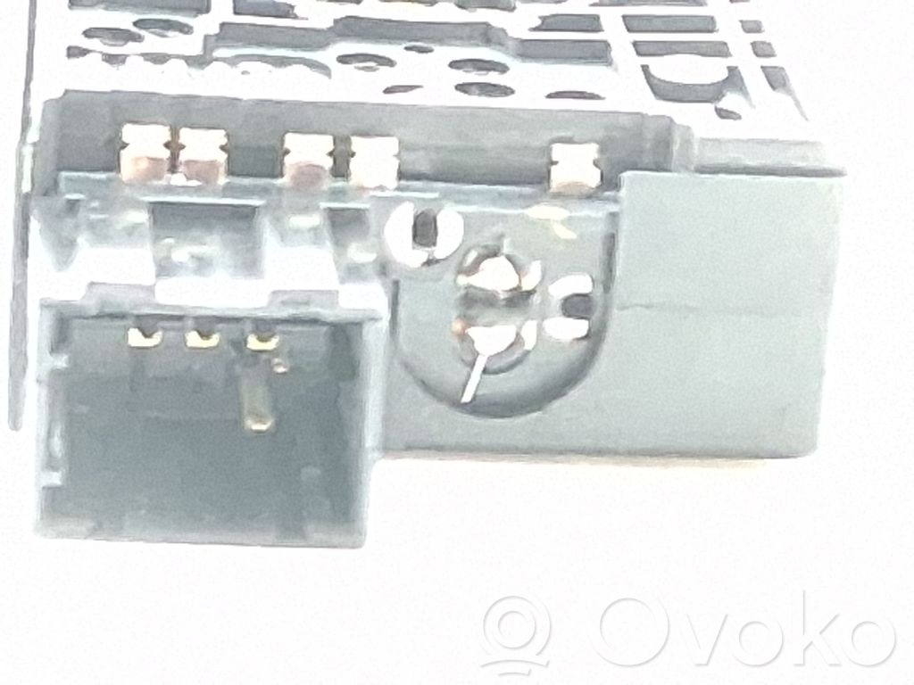 Boutons / interrupteurs volant   A4158260038