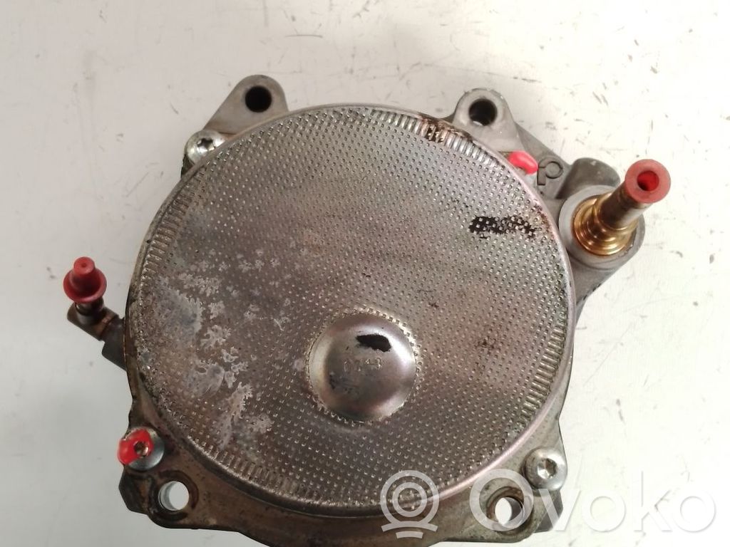 Opel Insignia A Pompă vacuum 