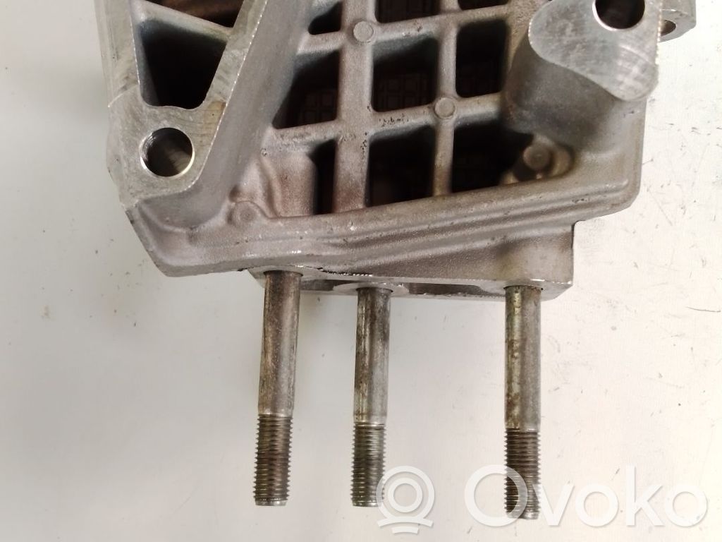 Ford Ka Engine mount bracket 