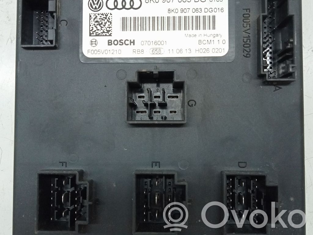 Unidad de control/módulo de carrocería central   8K0907063DG