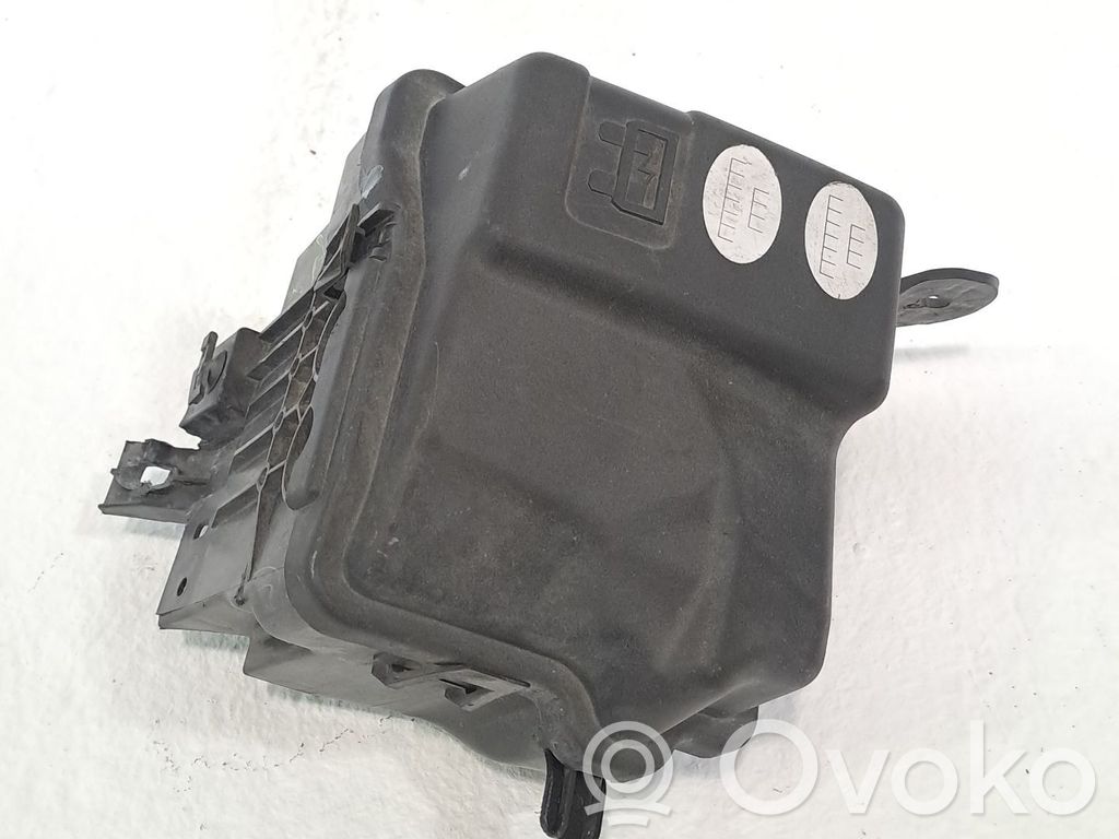 Module de fusibles   654588,654587