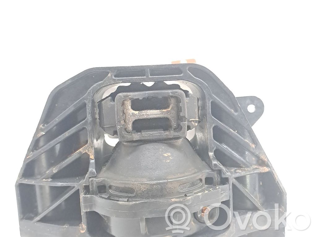 Opel Corsa F Engine mount bracket 